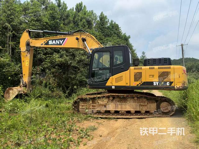 三一重工SY205C挖掘机