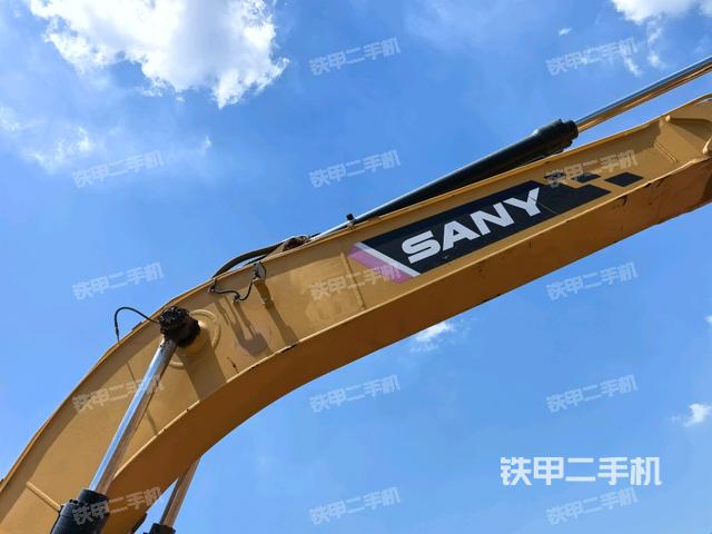 大臂整體?右側(cè)（工作和回轉(zhuǎn)裝置）