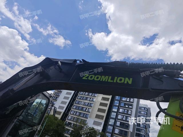 大臂整體?右側（工作和回轉裝置）