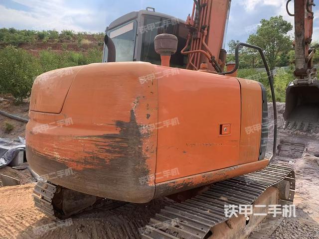 整机右后45°(整机外观) 整机右后45°(整机外观)