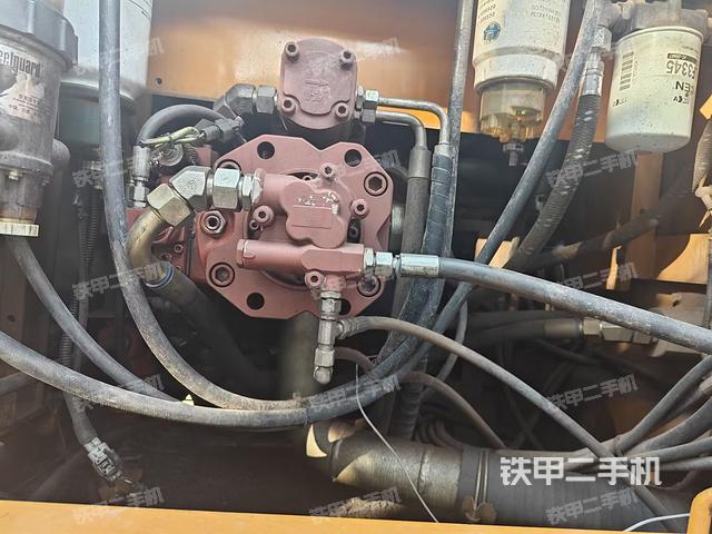 液压泵斜45 左(大件舱室) 液压泵斜45 左(大件舱室)