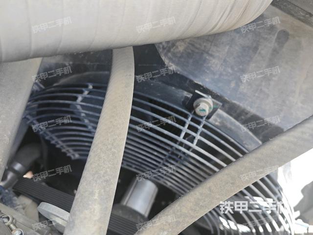 水箱+風扇特寫（上車部件）