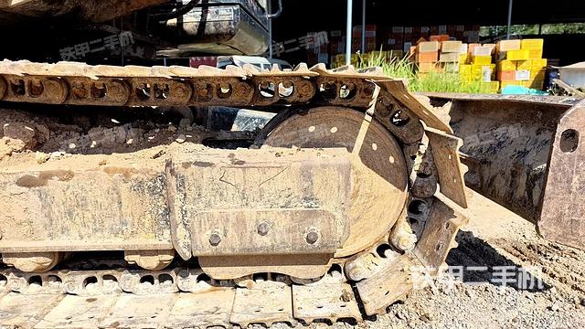 左導(dǎo)向輪（行走機構(gòu)）