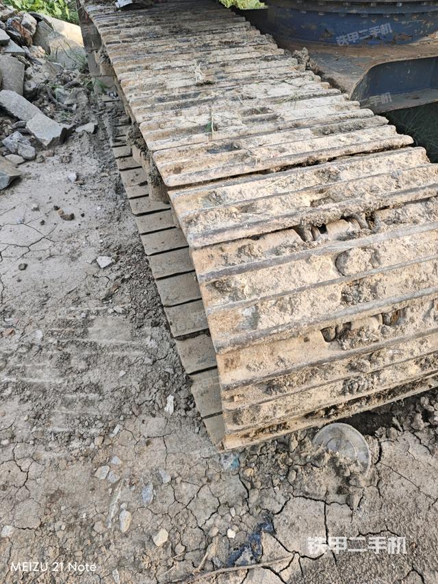 单侧履带整体（整机外观）