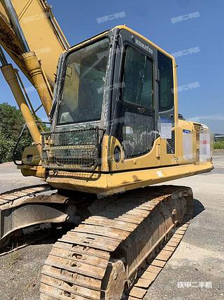 小松PC210LC-8M0挖掘机实拍图片
