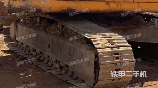 單側履帶整體（整機外觀）