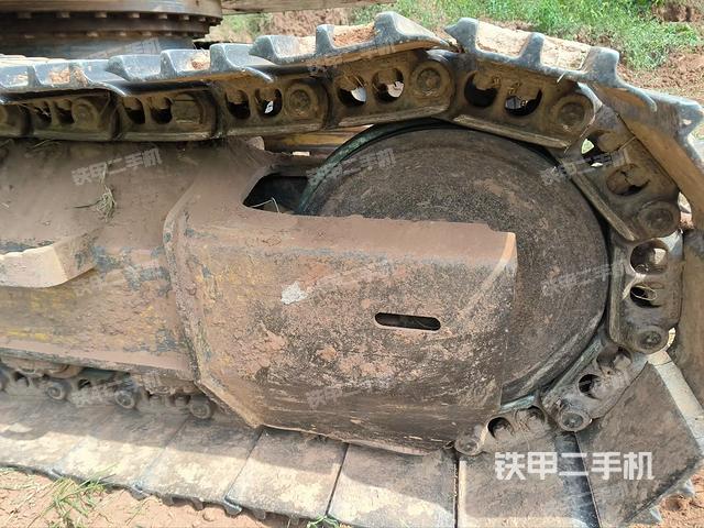 左导向轮（行走机构）