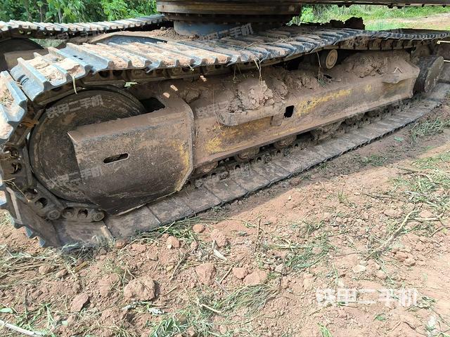 右侧履带整体（行走机构）