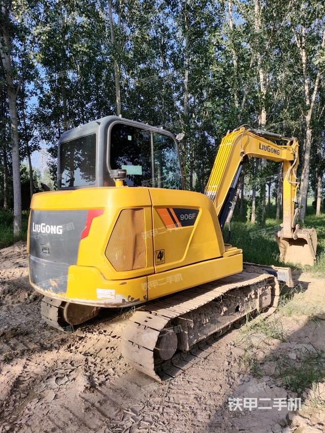 整機(jī)右后45°（整機(jī)外觀）