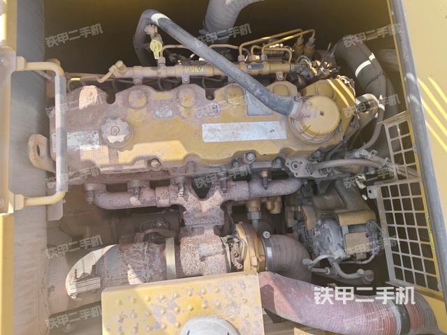 增压器特写(上车部件) 增压器特写(上车部件)