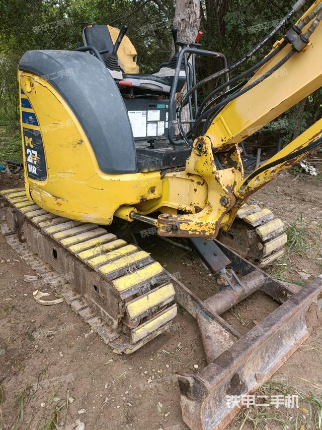 回轉(zhuǎn)馬達(dá)和主控閥（整機(jī)外觀）