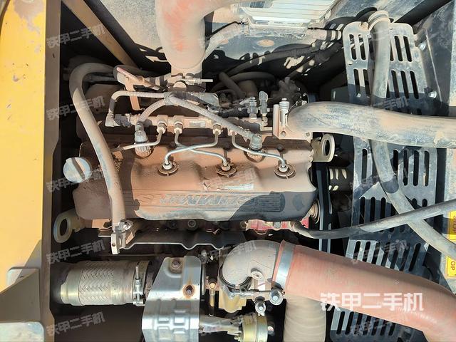 发动机室（上车部件）