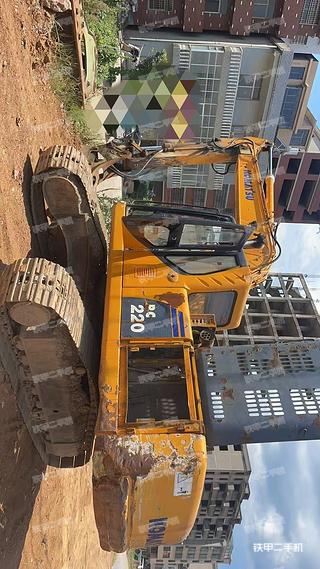 中联重科ZE230挖掘机实拍图片