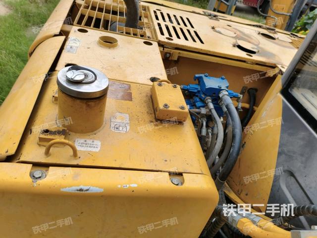 駕駛室頂部（整機(jī)外觀）