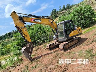 徐工XE135D挖掘机实拍图片