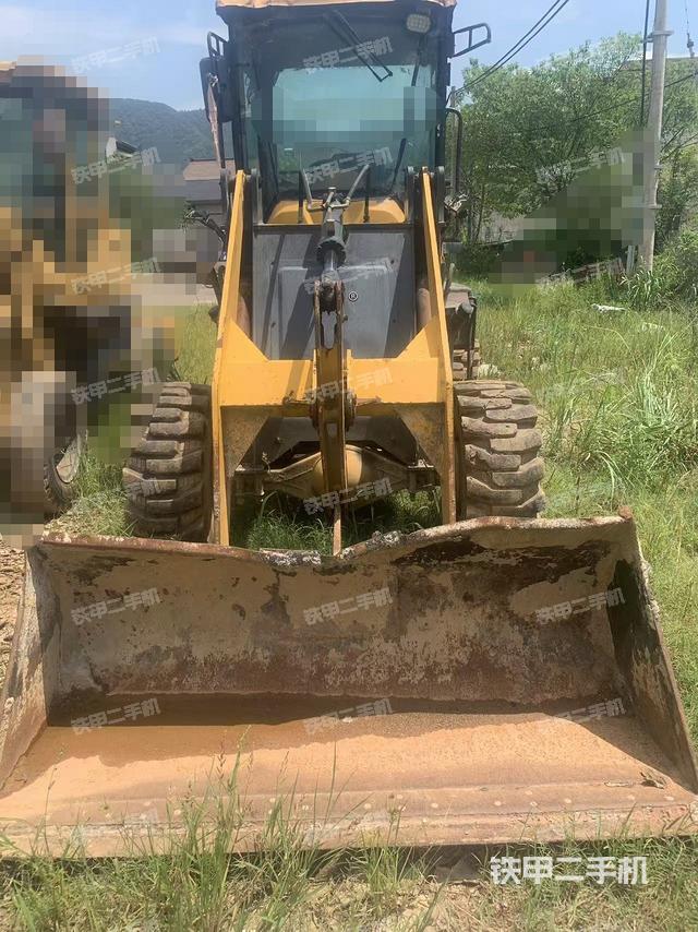 工作装置整体(整机外观及大件) 工作装置整体(整机外观及大件)