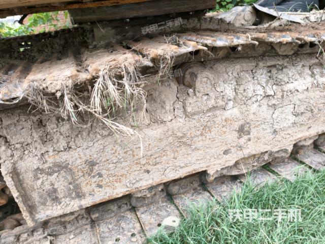 單側(cè)履帶整體（整機(jī)外觀）