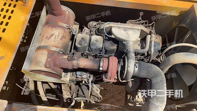 發(fā)動機整體俯視（整機外觀）