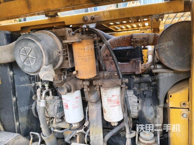 發(fā)動機(jī)整體俯視（整機(jī)外觀）