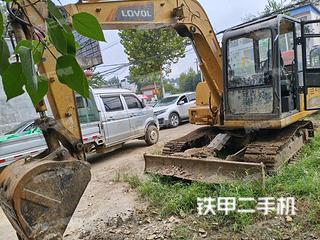 雷沃重工FR80E挖掘机实拍图片
