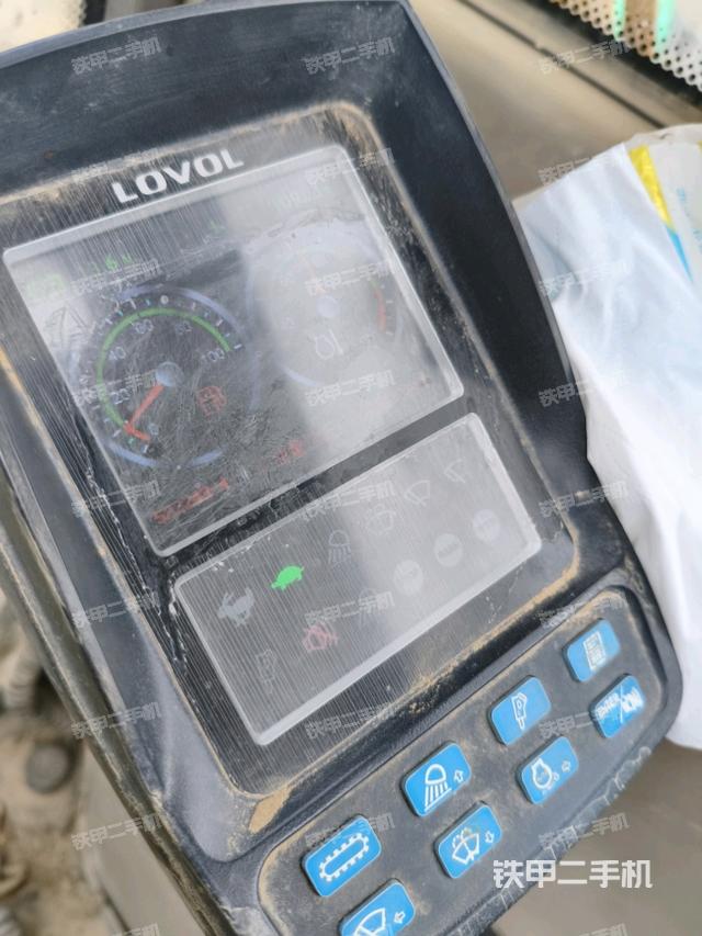 駕駛室整體（整機(jī)外觀）