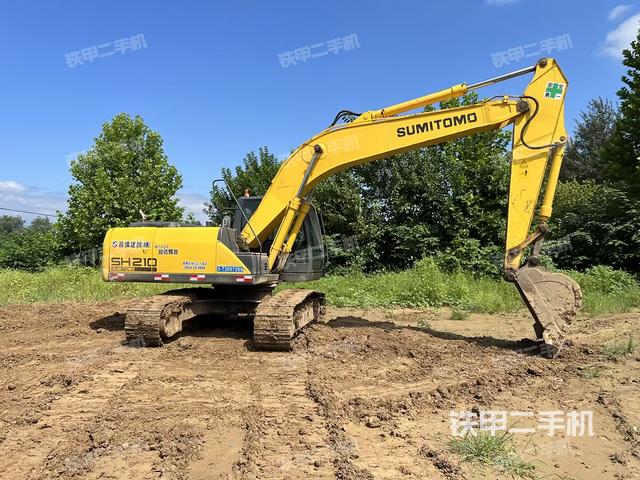 整機(jī)右后45°(整機(jī)外觀) 整機(jī)右后45°(整機(jī)外觀)