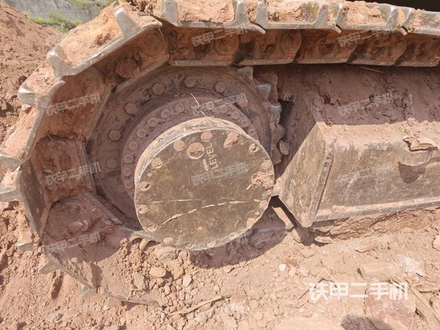 右驱动轮(行走机构) 右驱动轮(行走机构)