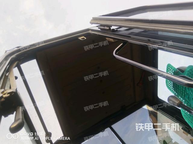 顶棚整体（驾驶室部分）