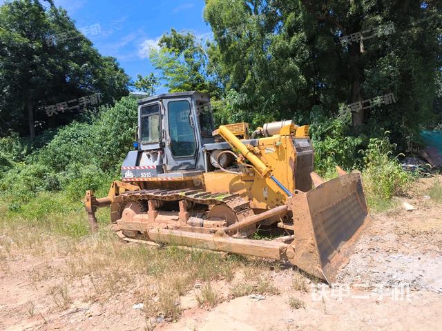 右前45°（推土機(jī)整車外觀）