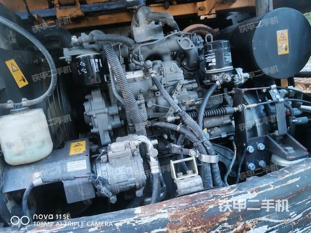 发动机整体俯视（整机外观）