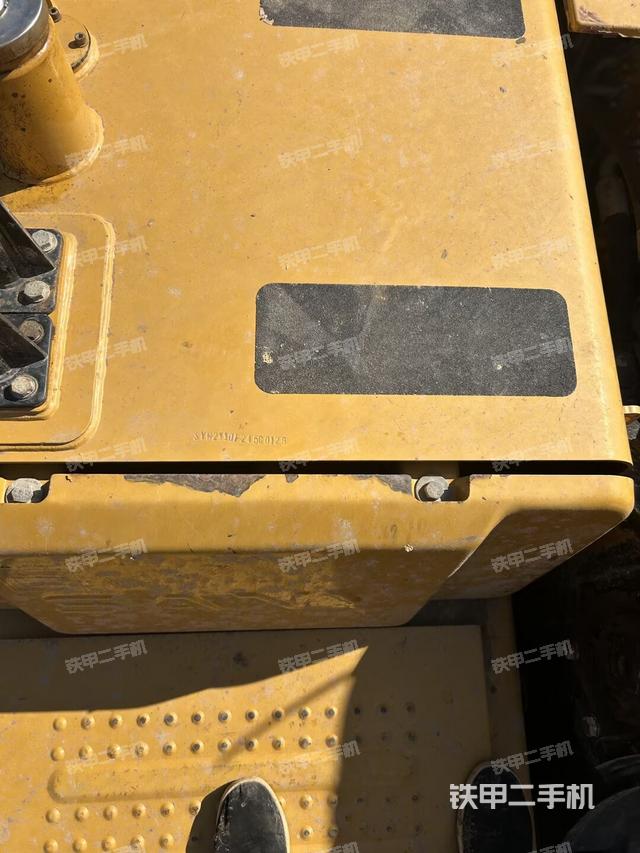 大臂根部?斜視（工作和回轉(zhuǎn)裝置）