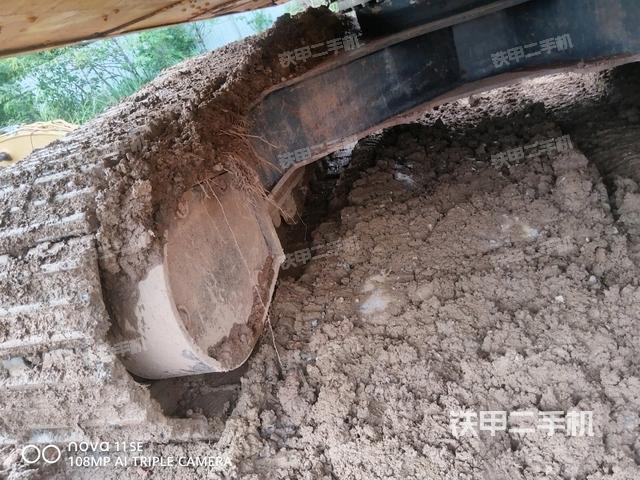 右側(cè)行走馬達(dá)蓋板（行走機(jī)構(gòu)）