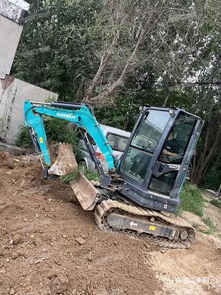 山河智能SWE25UF挖掘机实拍图片