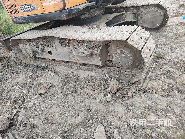 单侧履带整体（整机外观）