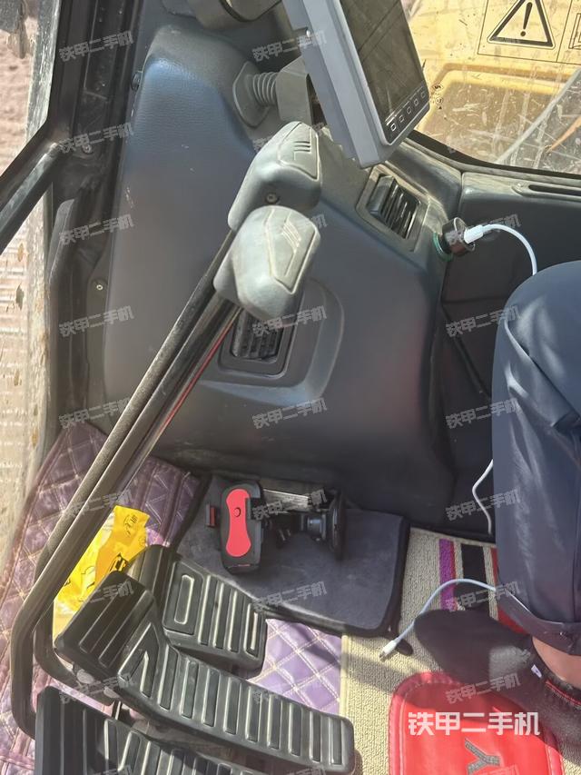 小时表(驾驶室部分) 小时表(驾驶室部分)