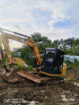 卡特彼勒306E2小型液压挖掘机实拍图片