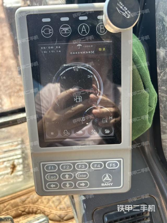 顯示屏?（駕駛室部分）