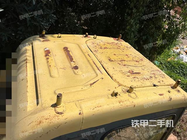 駕駛室頂部（整機(jī)外觀）