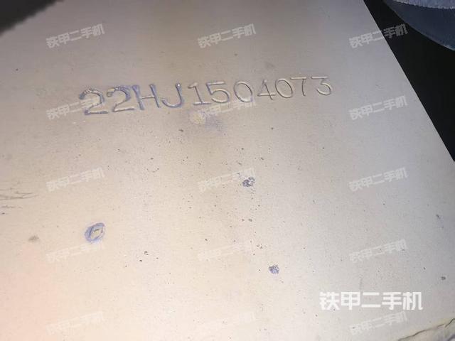 單側(cè)履帶整體（整機(jī)外觀）