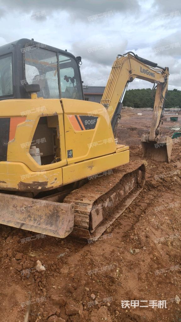 整机右后45°（整机外观）