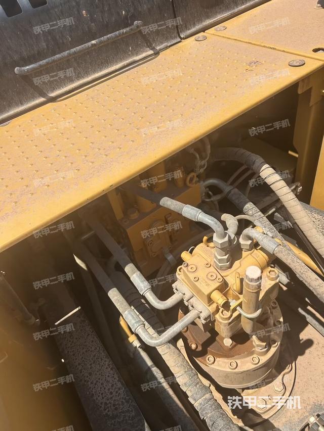 回转马达(上车部件) 回转马达(上车部件)