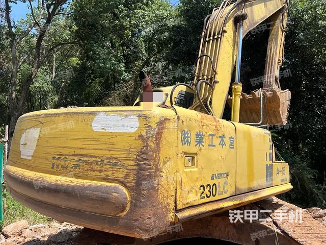 整機(jī)右后45°（整機(jī)外觀）