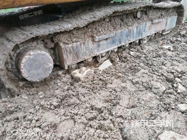 右側(cè)履帶整體（行走機(jī)構(gòu)）