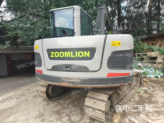 駕駛室頂部（整機(jī)外觀）