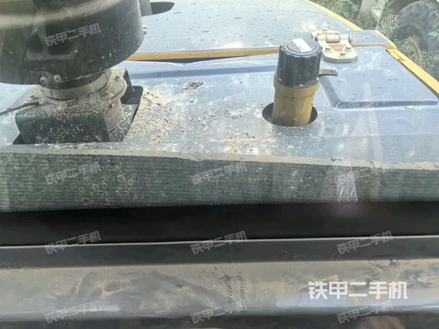 驾驶室顶蓬内(压路机驾驶室) 驾驶室顶蓬内(压路机驾驶室)