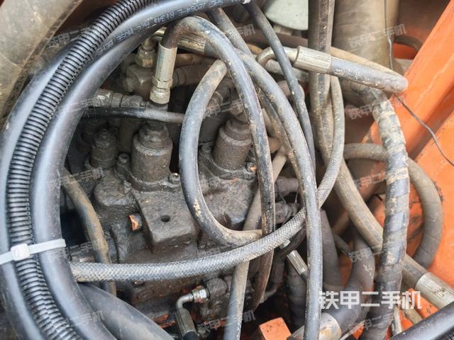 分配阀(上车部件) 分配阀(上车部件)