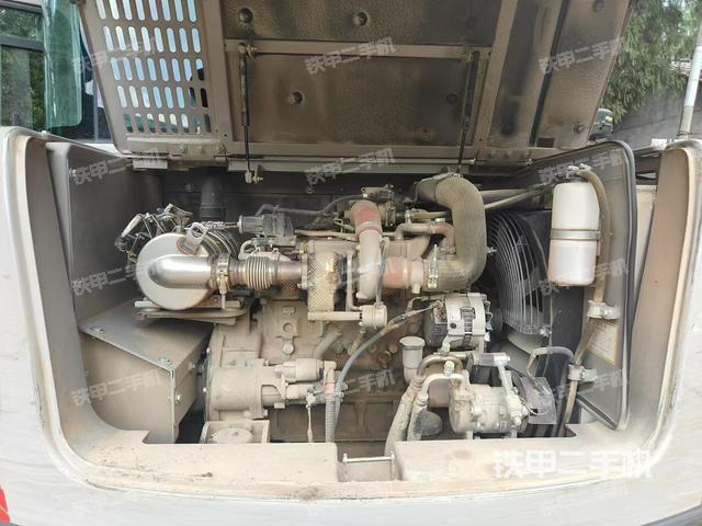 發(fā)動機(jī)整體俯視（整機(jī)外觀）