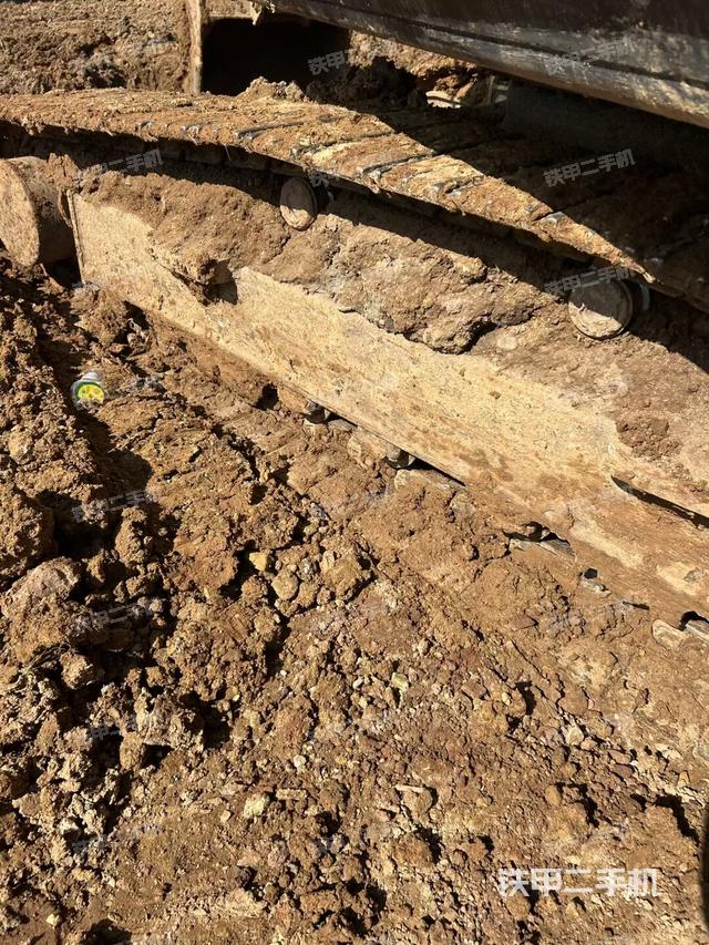 右側(cè)履帶整體（行走機(jī)構(gòu)）