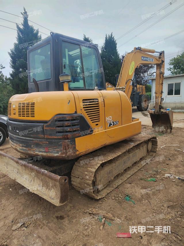 整机右后45°(整机外观) 整机右后45°(整机外观)