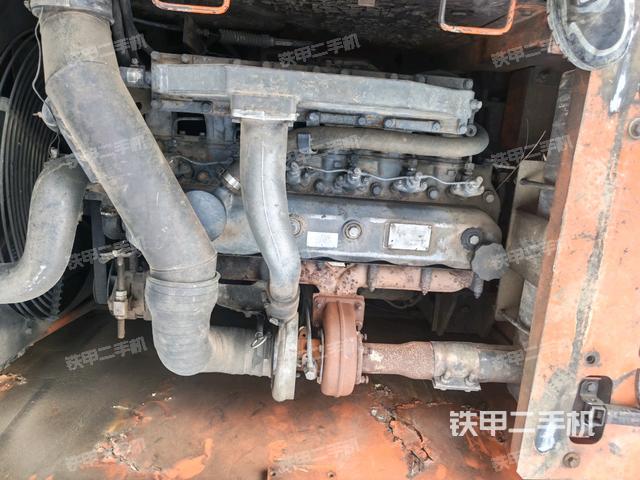 水箱+风扇特写(上车部件) 水箱+风扇特写(上车部件)